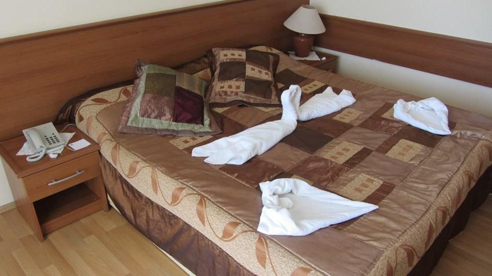 Ipek Hotel Çamyuva Εξωτερικό φωτογραφία